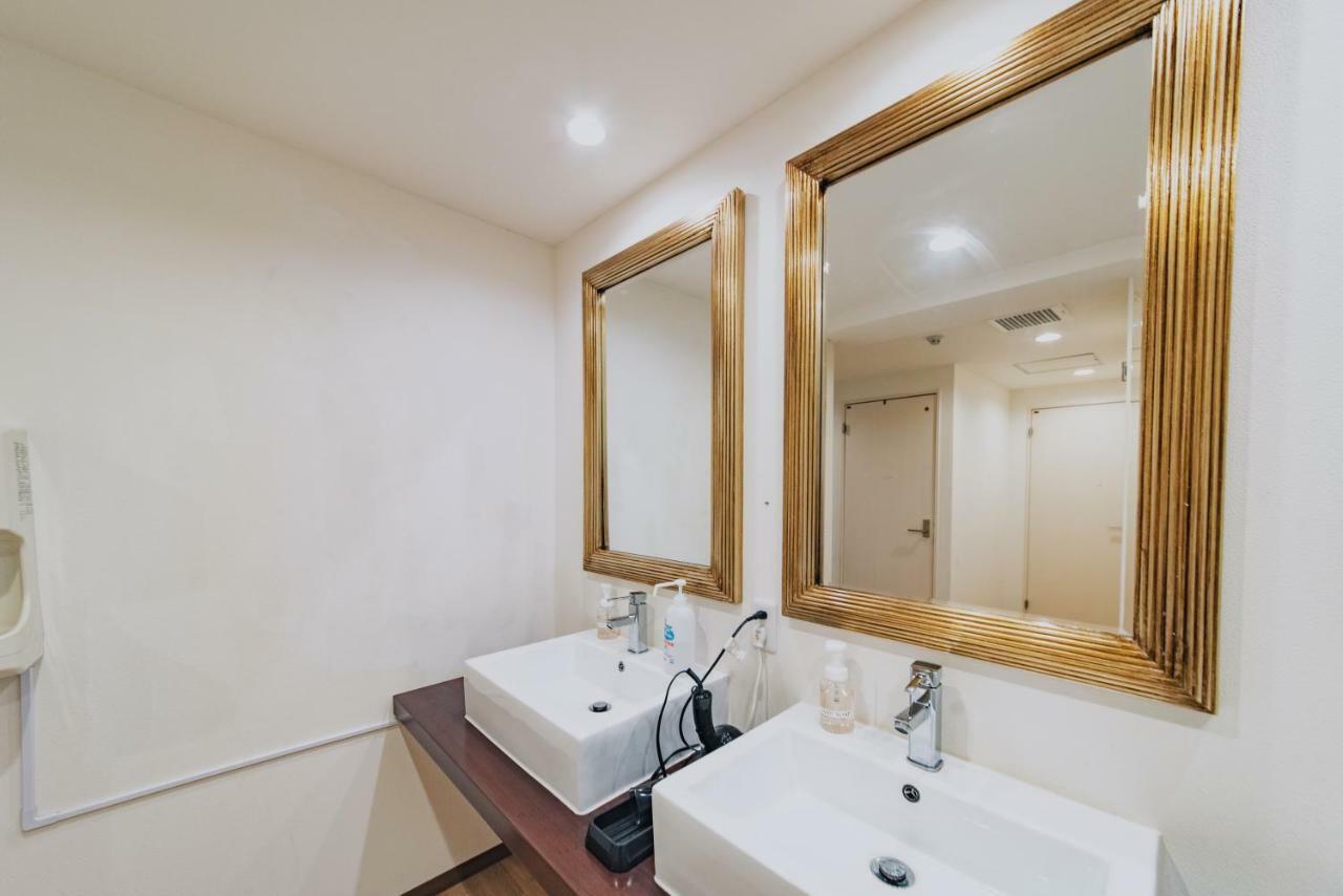 Ark Guest House Namba Osaka Zewnętrze zdjęcie