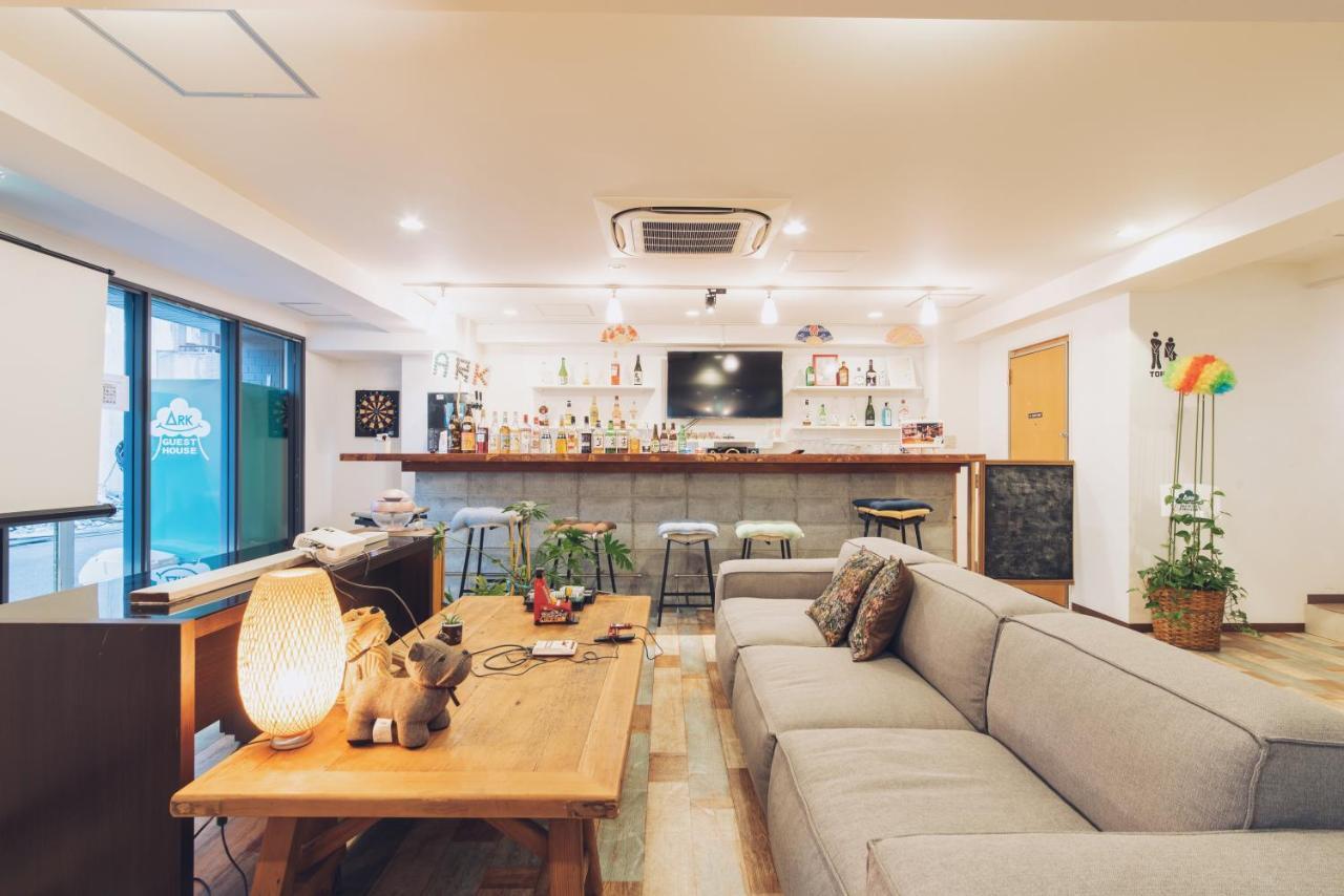 Ark Guest House Namba Osaka Zewnętrze zdjęcie
